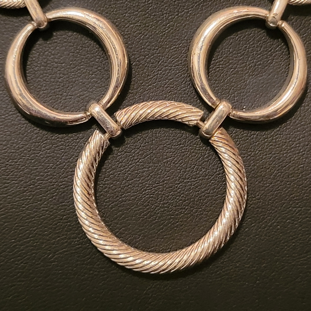 Estate Liz & Co. Circles Necklace - Picture 3 of 6